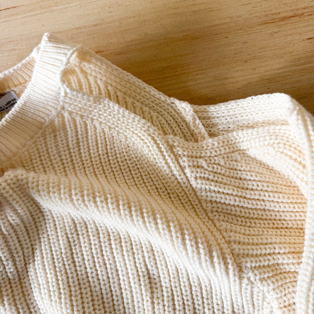 Fengnibuke Cream Chunky Knit Sweater | Balloon‎ Sleeve | Size L (Fits XS) - Picture 2 of 5
